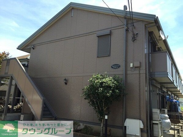 プルミエコートの物件外観写真